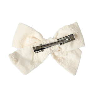 pinwheel bow hair clip - cream broderie