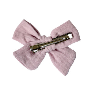 pinwheel bow hair clip - mauve muslin