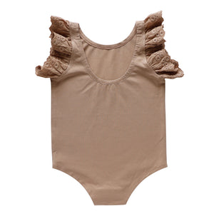 CHAI LACE FLUTTER SLEEVE DIXIE BODYSUIT WITH SCOOP BACK