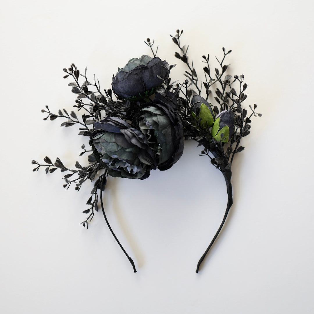 OOAK SAMPLE - ONE SIZE - FLOWER CROWN - NOIR PEONIES