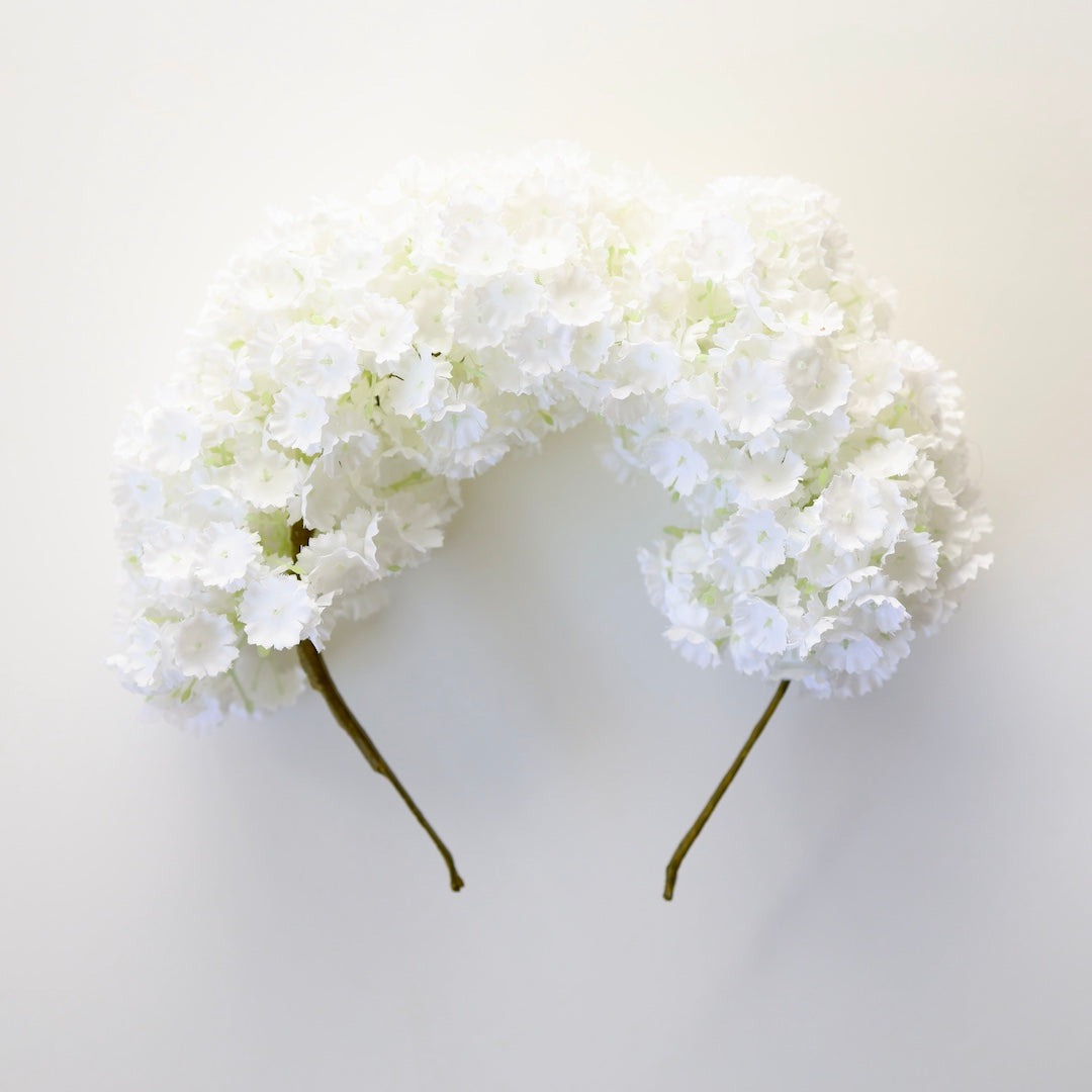 OOAK SAMPLE - ONE SIZE - FLOWER CROWN - WHITE GYPSO