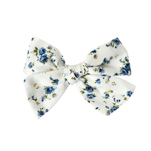 pinwheel bow hair clip - navy blossoms floral