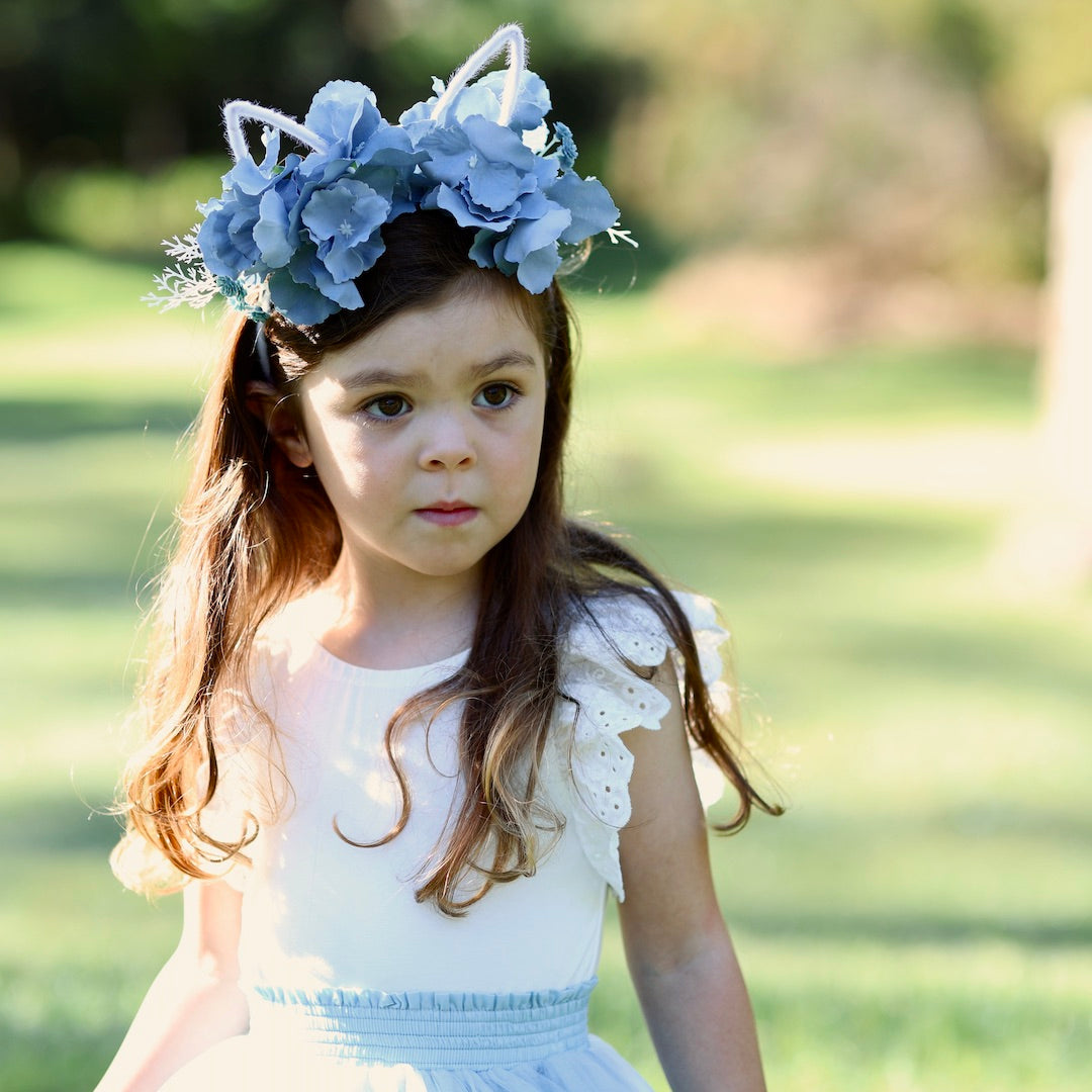 easter flower crown - blue blooms