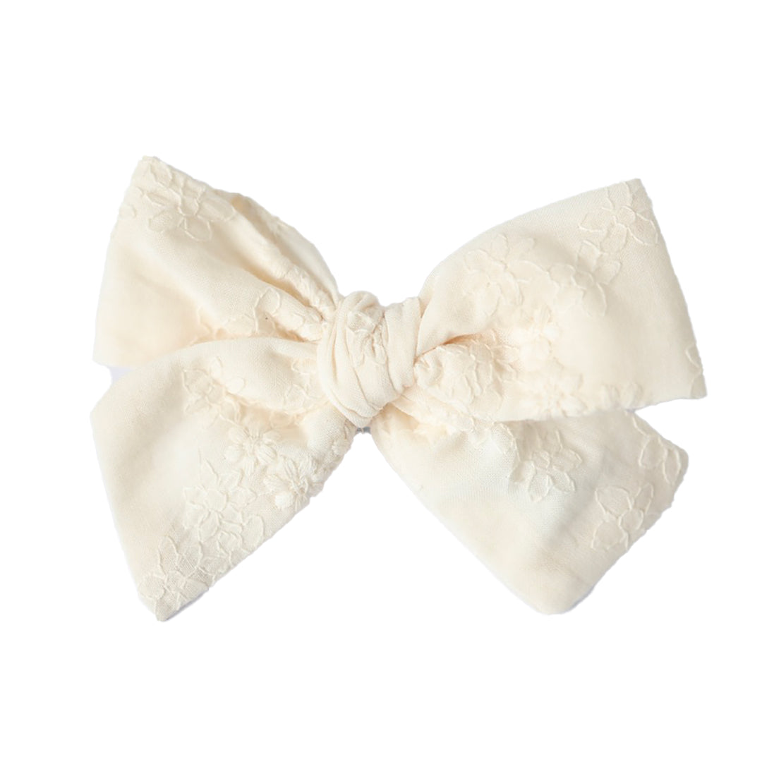 pinwheel bow hair clip - cream broderie