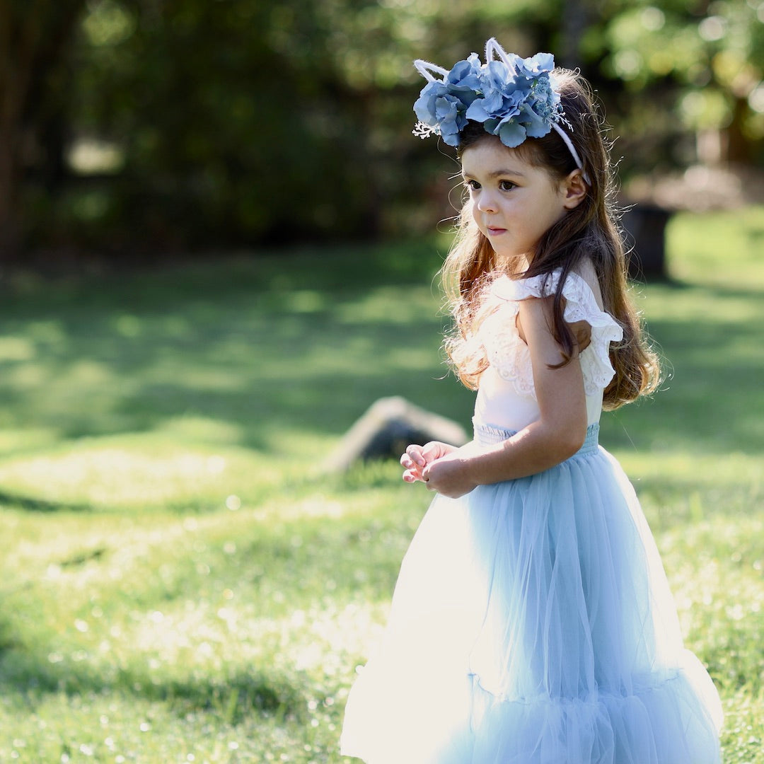 easter flower crown - blue blooms
