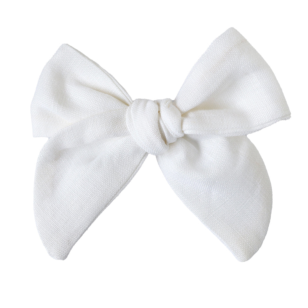 fable bow hair clip - white linen