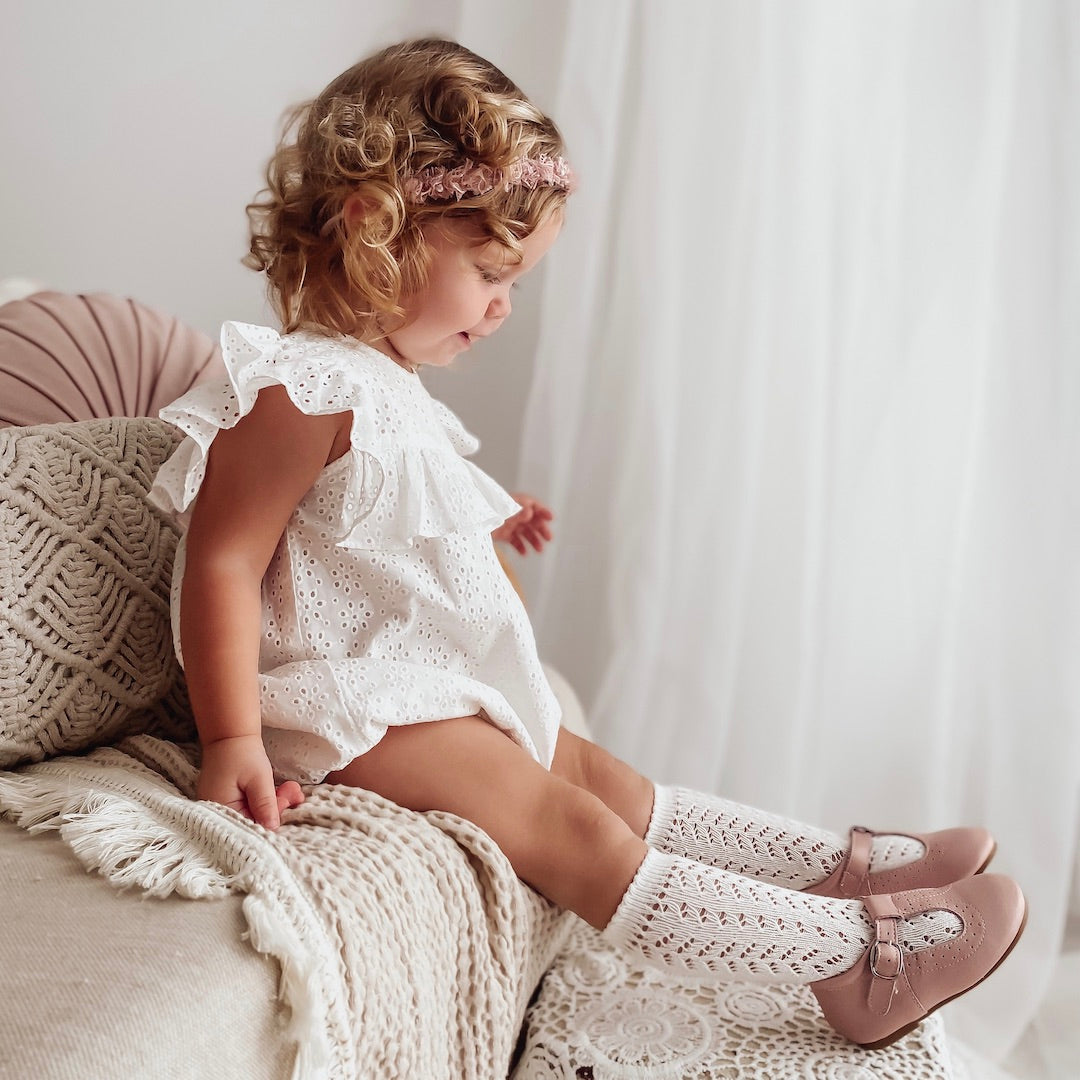 LITTLE GIRLS COTTON LACE KNEE HIGH SOCKS BY CONDOR